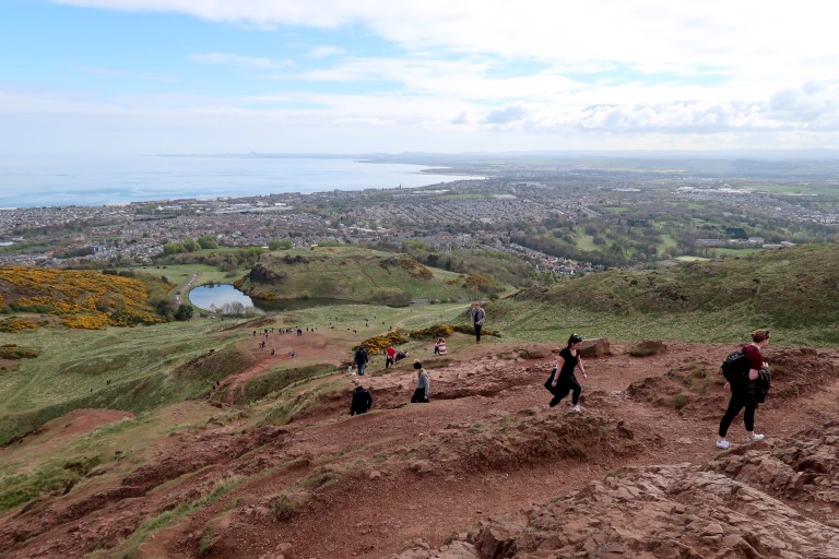 view-from-arthurs-seat-edinburgh