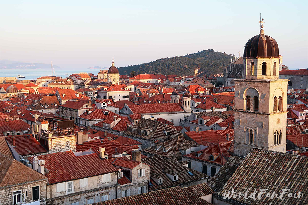 Overlooking red roof after red roof to the sea
