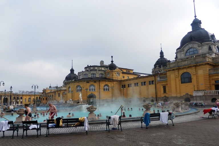 Outdoor baths at Schizenyi